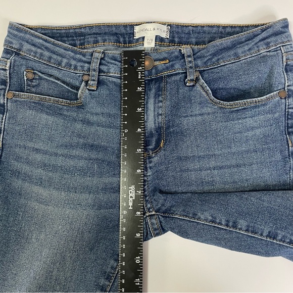 Kendall & Kylie Skinny Jean Women’s 8 Blue Medium Wash Mid Rise Ankle Classic - Picture 9 of 12